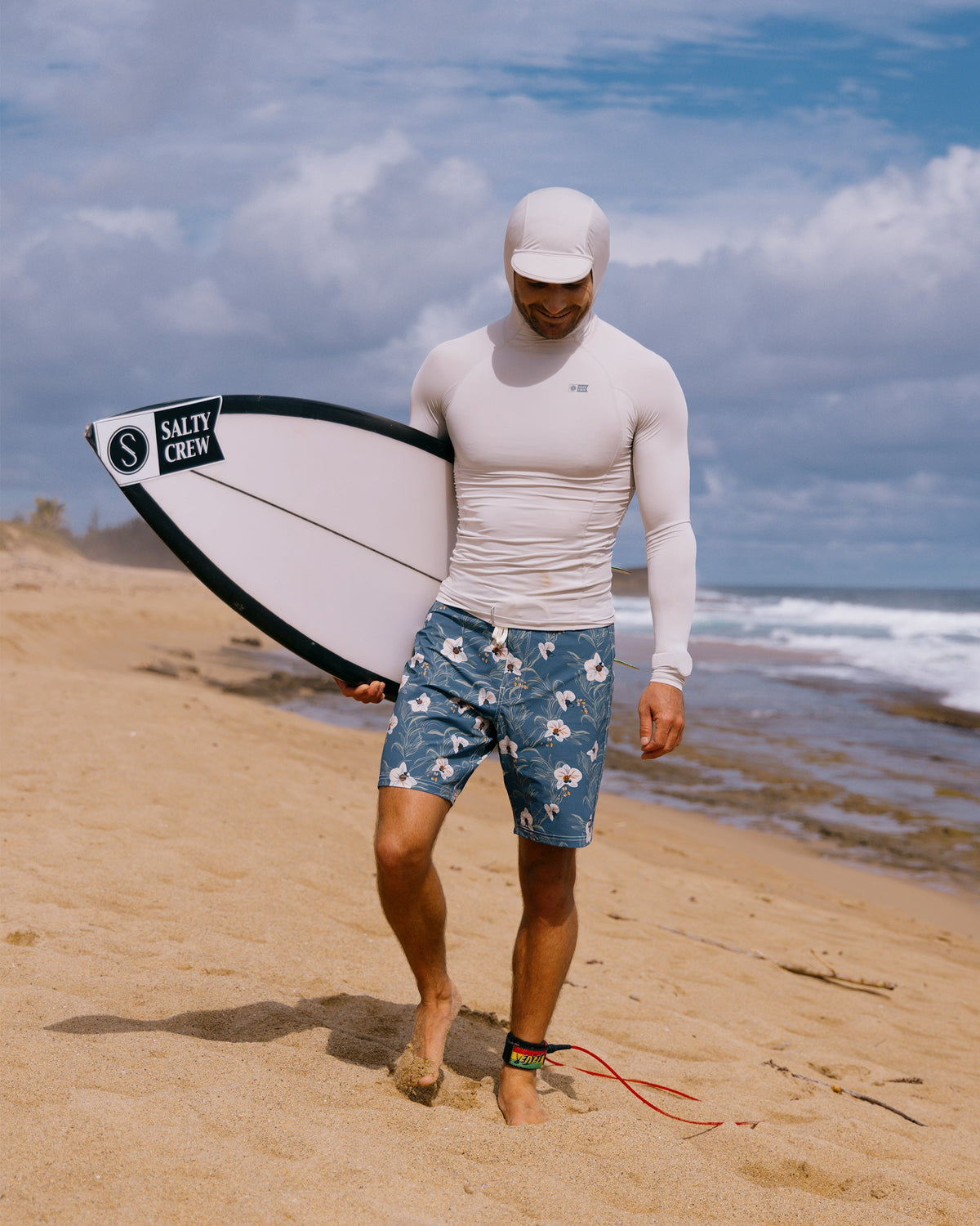 APEX HOOD SURF RASHGUARD - Light Grey | Salty Crew