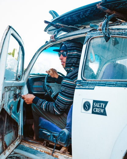 CREWSER FLEECE HOOD - Pirate Black | Salty Crew