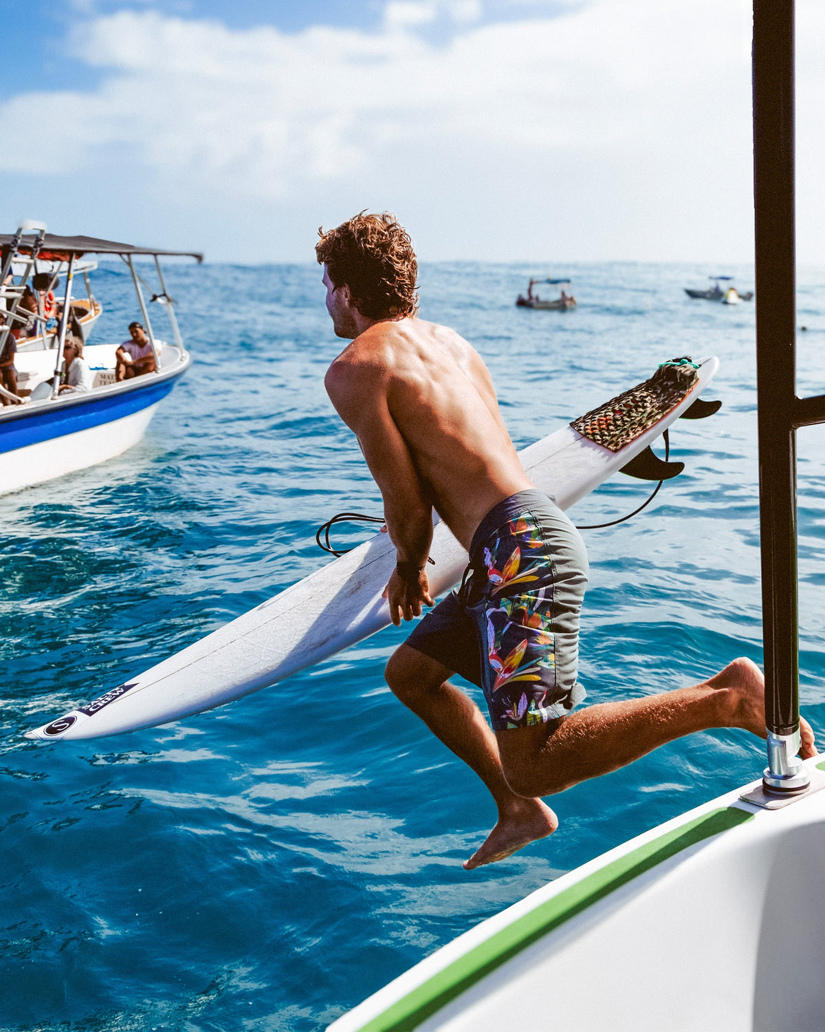 FLAGSHIP BOARDSHORT - WASHED GREEN | Salty Crew