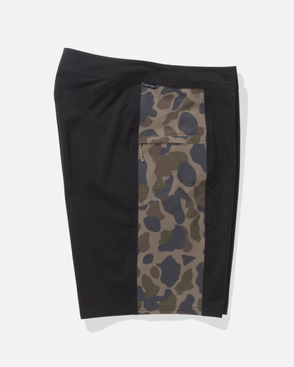 FLAGSHIP BOARDSHORT - Sand Camo | Salty Crew