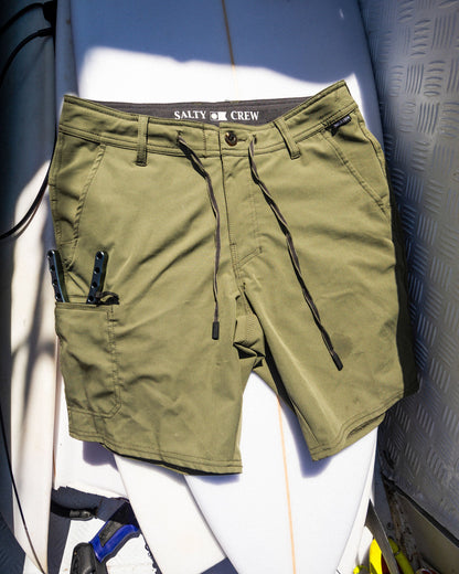 TRANSOM TECH SHORT - Dusty Olive | Salty Crew
