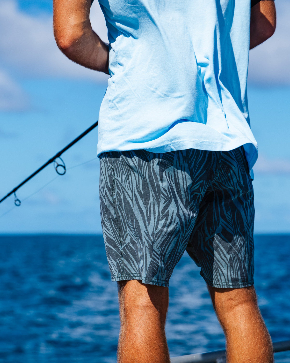 TRANSOM OVERDYE SHORT - Washed Green | Salty Crew