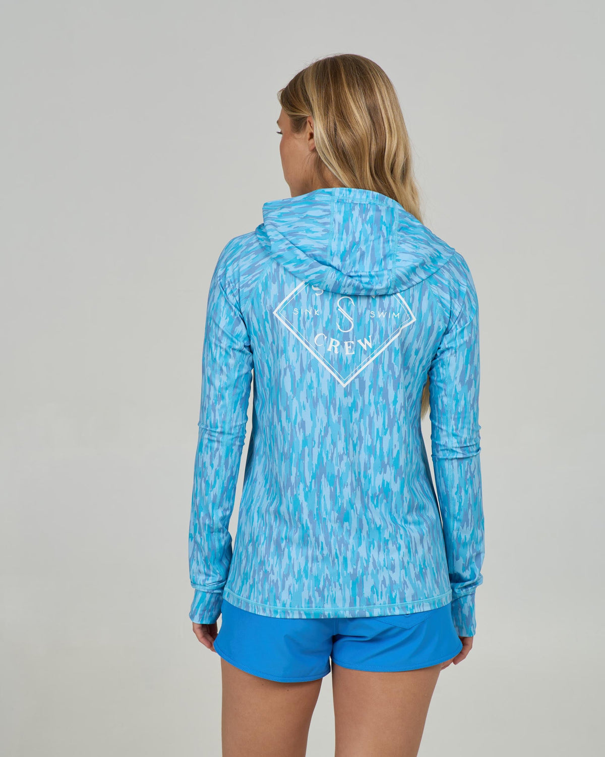 APEX SUNSHIRT - Pool Blue | Salty Crew