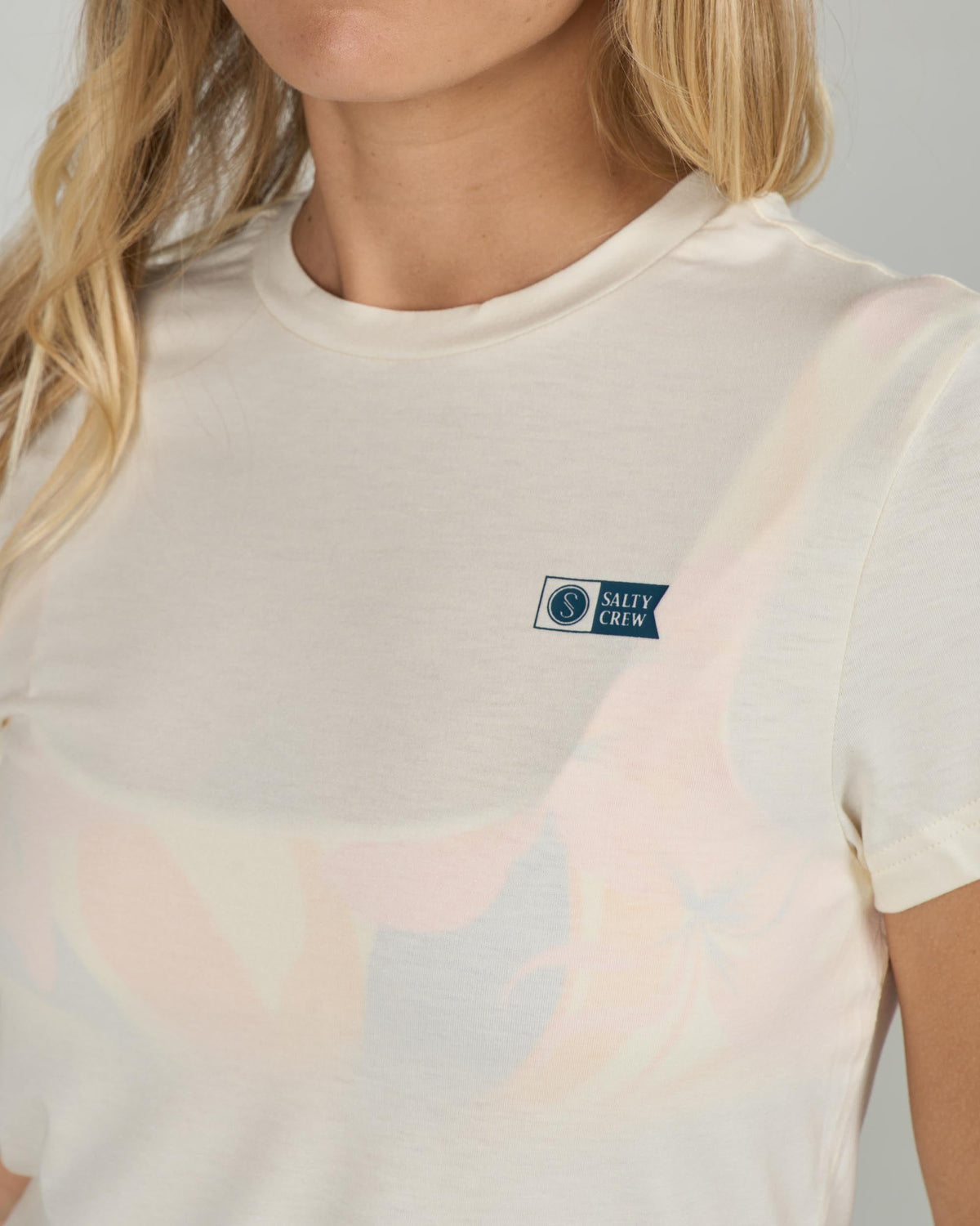 ALPHA TECH TEE - Off White | Salty Crew