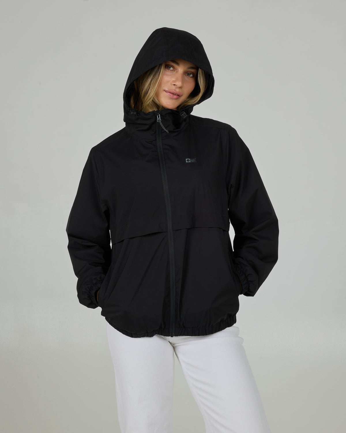 BARRIER WINDBREAKER - BLACK | Salty Crew