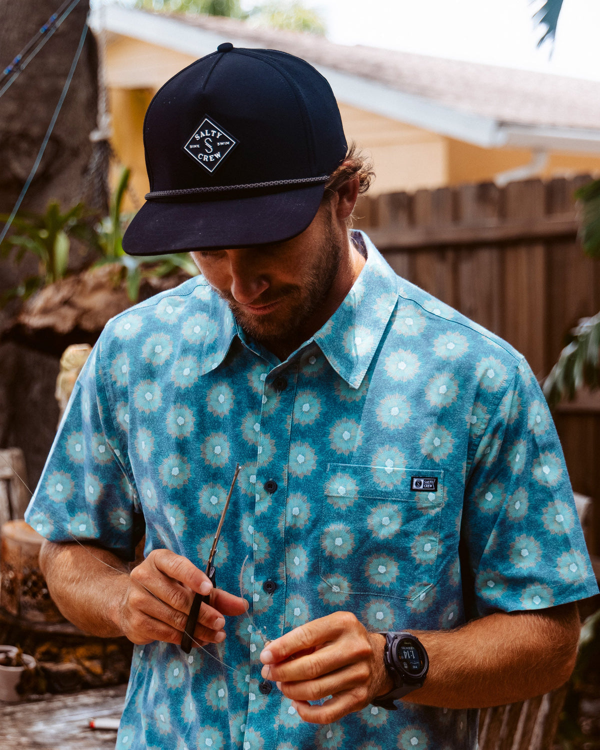 CREW SS BUTTON UP - Slate | Salty Crew