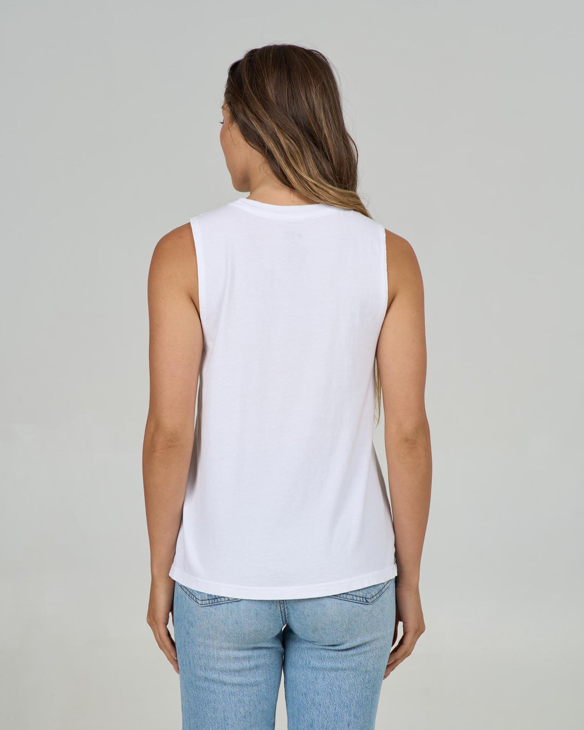 KEYHOLE MUSCLE TANK - White | Salty Crew